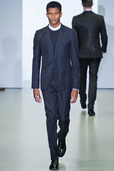 Look 34